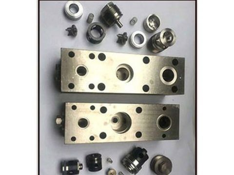 點(diǎn)擊查看詳細(xì)信息<br>標(biāo)題：乳化泵配件 閱讀次數(shù)：2440