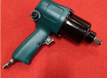 點(diǎn)擊查看詳細(xì)信息<br>標(biāo)題：風(fēng)動(dòng)扳手 閱讀次數(shù)：2002